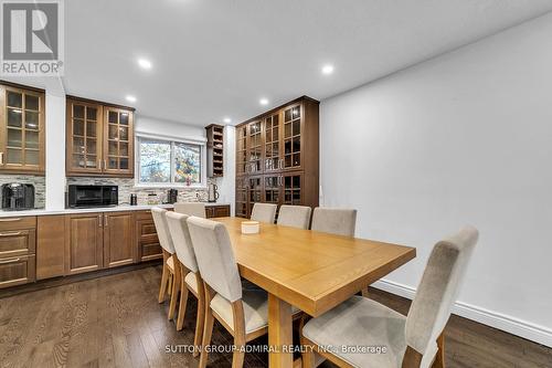 40 Stately Way, Markham, ON - Indoor Photo Showing Dining Room