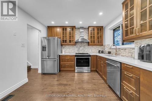 40 Stately Way, Markham, ON - Indoor Photo Showing Kitchen