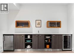 wet bar *floating shelves x2 not included in sale* - 
