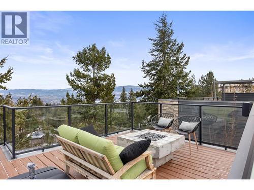 rooftop patio w. fire pit - 1818 Peak Point Court Unit# 3, West Kelowna, BC - Outdoor With Balcony With View