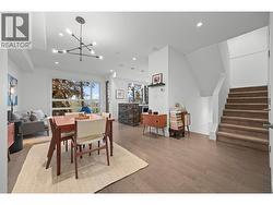 Open concept living area - 