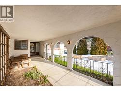 703 11TH Avenue N  Creston, BC V0B 1G4