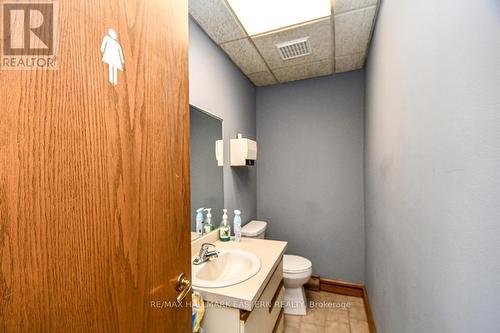 Washroom #1 - 1970 Brown Line, Cavan Monaghan (Cavan-Monaghan), ON 