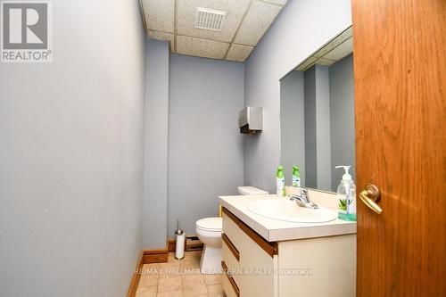 Washroom #2 - 1970 Brown Line, Cavan Monaghan (Cavan-Monaghan), ON 