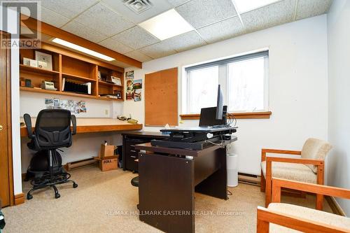 Office - 1970 Brown Line, Cavan Monaghan (Cavan-Monaghan), ON 