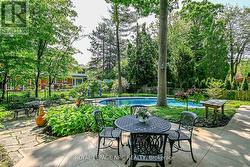 Lovely sitting and BBQ area. - 