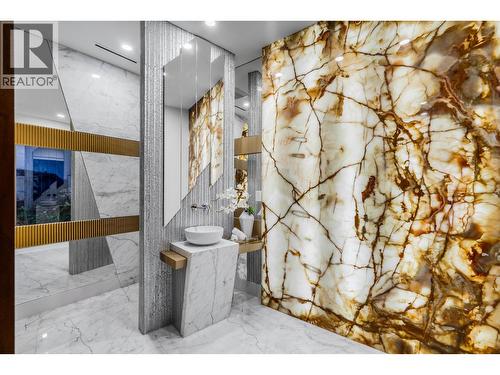 1123 Crestline Road, West Vancouver, BC - Indoor