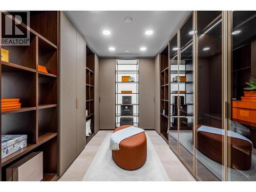 1123 Crestline Road, West Vancouver, BC - Indoor