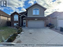 191 DIANE  Lakeshore, ON N9K 1E2