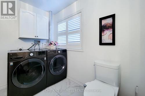 5680 Longboat Avenue, Mississauga, ON - Indoor Photo Showing Laundry Room