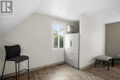 302 Wellington Road, London South (South H), ON 