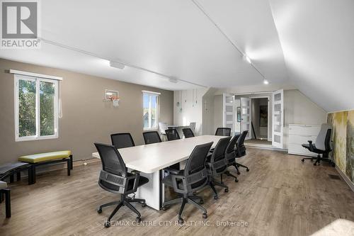 302 Wellington Road, London South (South H), ON 