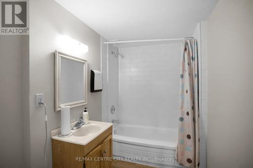 302 Wellington Road, London South (South H), ON 