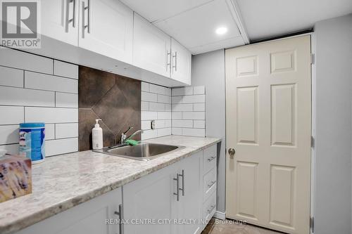 302 Wellington Road, London South (South H), ON 