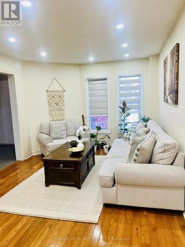 2 Sable Crescent, Whitby, ON - Indoor