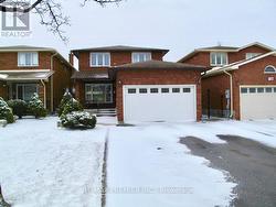 130 JACKMAN CRESCENT  Vaughan, ON L4L 6P2