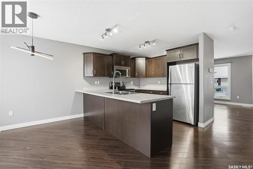 242 Kloppenburg Way, Saskatoon, SK - Indoor Photo Showing Kitchen