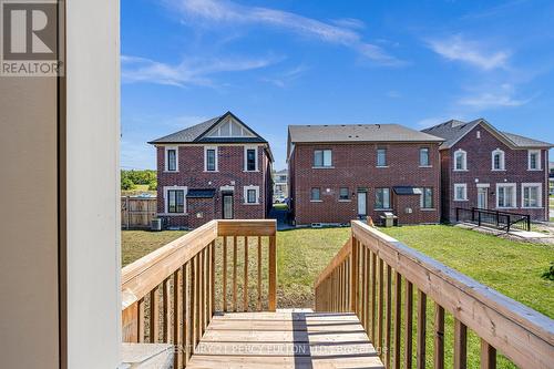 3136 Willowridge Path, Pickering, ON - Outdoor