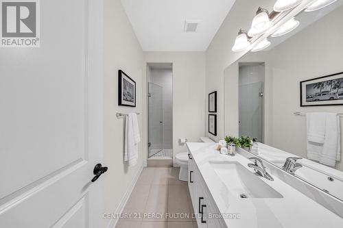 3136 Willowridge Path, Pickering, ON - Indoor Photo Showing Bathroom
