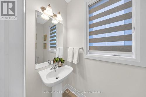 3136 Willowridge Path, Pickering, ON - Indoor Photo Showing Bathroom