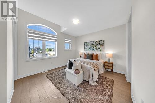 3136 Willowridge Path, Pickering, ON - Indoor Photo Showing Bedroom