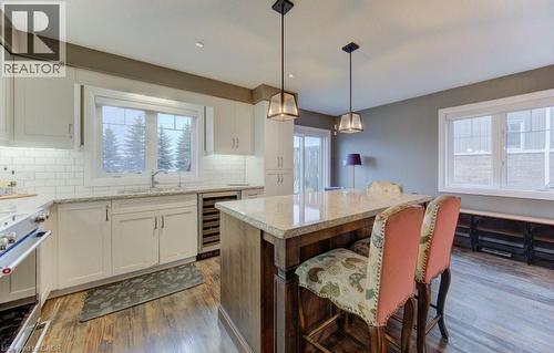 31 Eliza Avenue, Kitchener, ON - Indoor Photo Showing Kitchen With Upgraded Kitchen