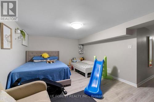 18 - 166 Southdale Road W, London South (South O), ON - Indoor Photo Showing Bedroom