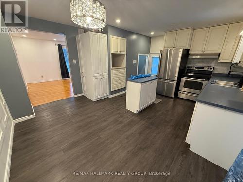 2197 Urbandale Drive, Ottawa, ON - Indoor Photo Showing Kitchen With Double Sink