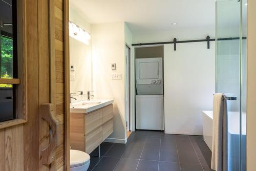Salle de bains attenante à la CCP - 480 Ch. De La Station, La Conception, QC - Indoor Photo Showing Bathroom