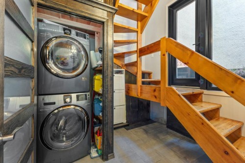 Salle de lavage - 203-436 Rue Ste-Hélène, Montréal (Ville-Marie), QC - Indoor Photo Showing Laundry Room