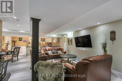 254 Rymal Road W, Hamilton, ON - Indoor