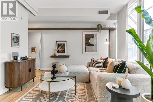 708 - 50 Camden Street, Toronto, ON - Indoor Photo Showing Living Room
