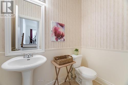 3896 Bloomington Crescent, Mississauga, ON - Indoor Photo Showing Bathroom
