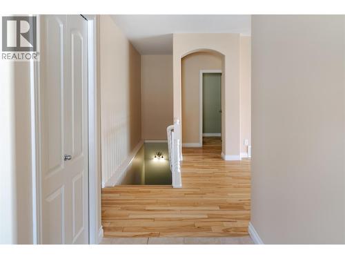 371 Mccarren Avenue, Kelowna, BC - Indoor Photo Showing Other Room