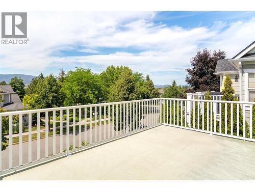 371 Mccarren Avenue, Kelowna, BC - Outdoor With Deck Patio Veranda