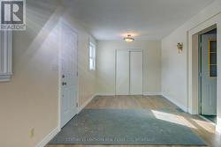 side entry room - 