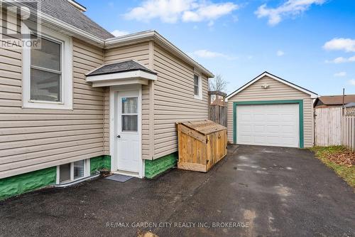 291 Alberta Street, Welland (Lincoln/Crowland), ON - Outdoor With Exterior