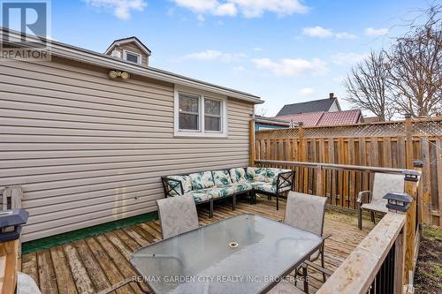 291 Alberta Street, Welland (Lincoln/Crowland), ON - Outdoor With Deck Patio Veranda With Exterior