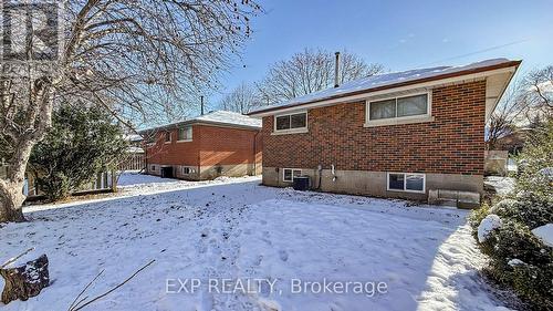 26 Ramsey Crescent, Hamilton, ON - Outdoor