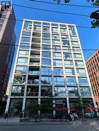 925 - 39 BRANT STREET  Toronto, ON M5V 0M8