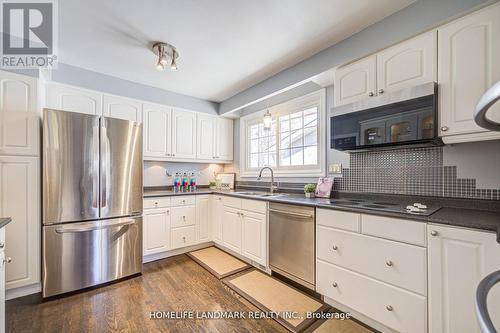 2165 Dunedin Road, Oakville, ON - Indoor Photo Showing Kitchen