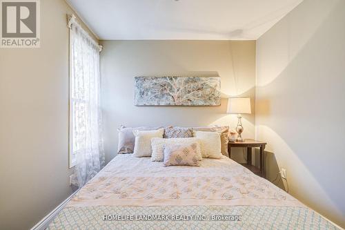 2165 Dunedin Road, Oakville, ON - Indoor Photo Showing Bedroom