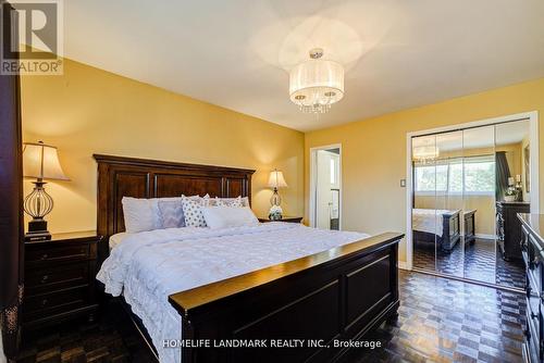 2165 Dunedin Road, Oakville, ON - Indoor Photo Showing Bedroom