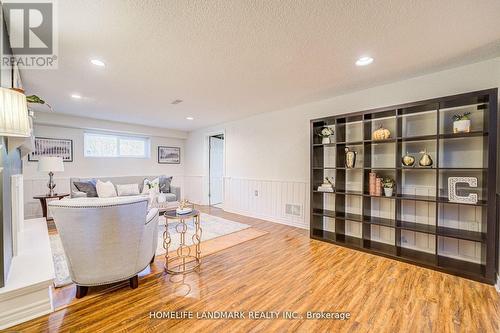 2165 Dunedin Road, Oakville, ON - Indoor