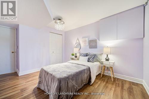 2165 Dunedin Road, Oakville, ON - Indoor Photo Showing Bedroom