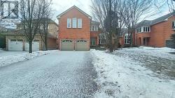 23 BARLOW ROAD  Markham, ON L3R 8A4