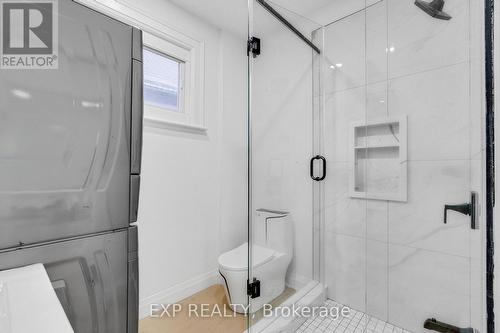 64 Lancaster Street E, Kitchener, ON -  Photo Showing Bathroom