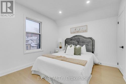 64 Lancaster Street E, Kitchener, ON - Indoor Photo Showing Bedroom