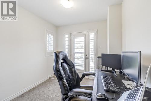 14 - 305 Garner Road W, Hamilton, ON - Indoor