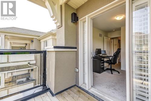 14 - 305 Garner Road W, Hamilton, ON -  With Exterior